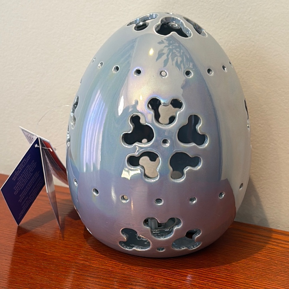 Mickey Mouse LED Ceramic Easter Egg - Picture 2 of 10